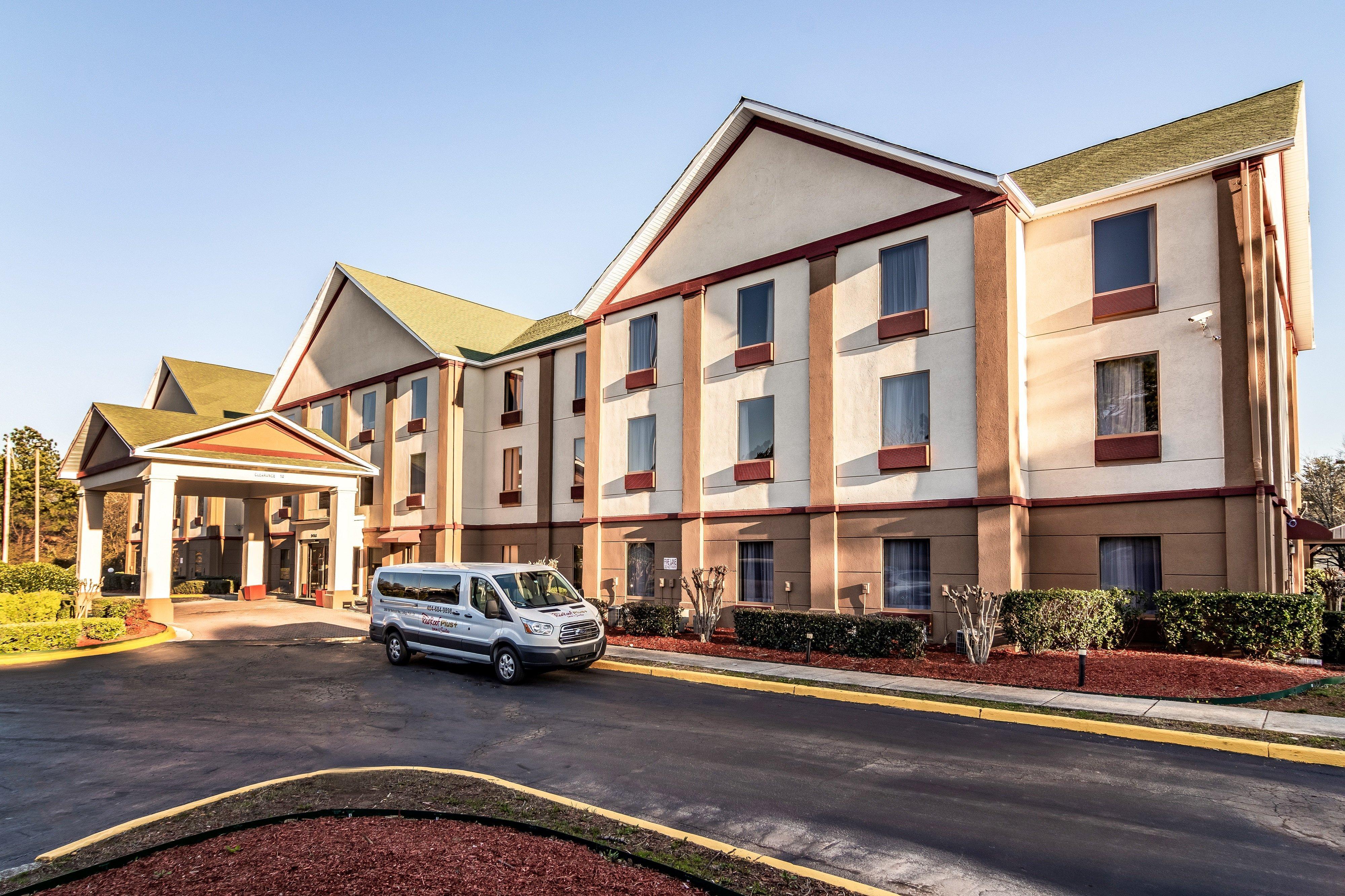 Red Roof Plus+ & Suites Atlanta Airport South Exterior foto